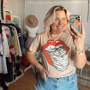 The Rolling Stones Graphic Print Crew Neck Short Sleeve Tee Tan Size XS